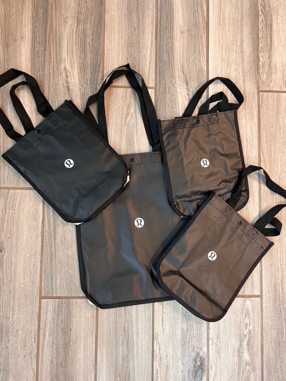 Lululemon Reusable Tote Bags Black Bundle (Set of 4) 3 Small 1 Large Logo Shoppe